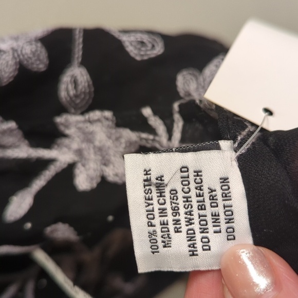 Jessica McClintock Sheer Scarf Wrap Shoulder Cover Floral Bedazzled Blac… - Picture 8 of 8